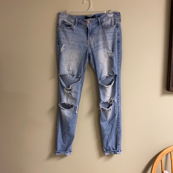 Hollister Denim - Hollister Jeans🤍